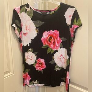 Sz 5 Ted Baker tee
